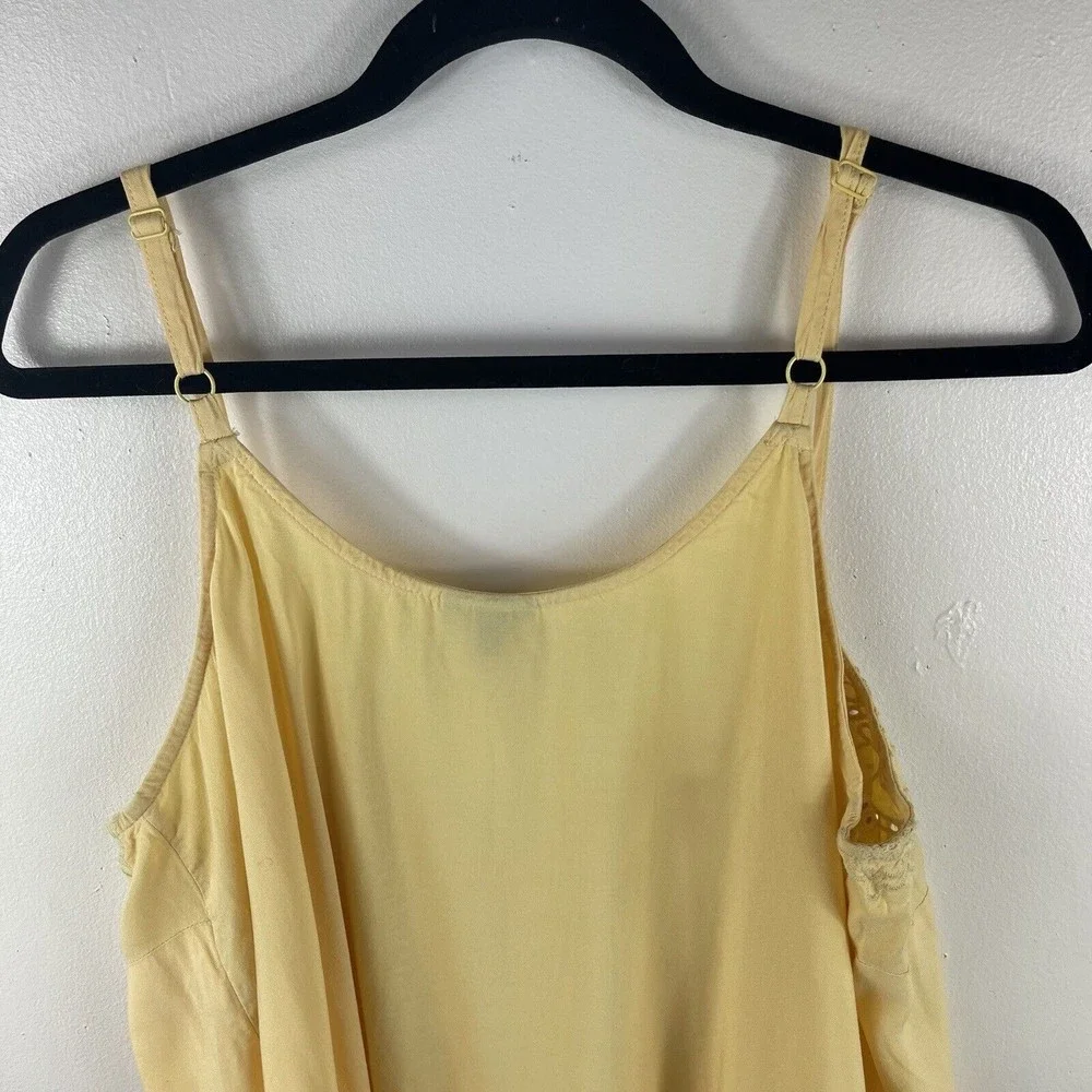Torrid Soft Yellow Sophie Eyelet Swing Cami Tank‎ Top Plus Size 0 Large - Picture 12 of 13